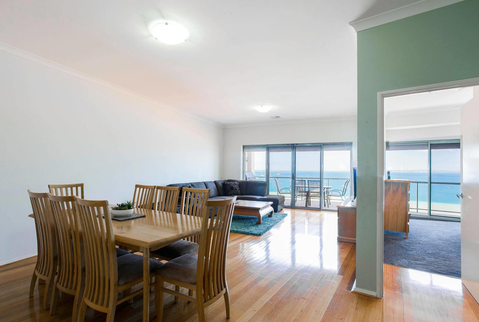 Boardwalk By Rockingham Apartments Bagian luar foto