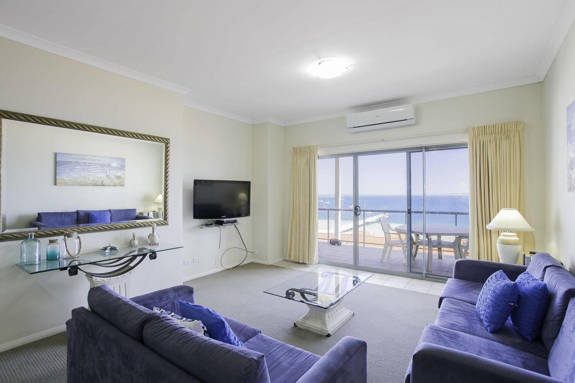 Boardwalk By Rockingham Apartments Bagian luar foto