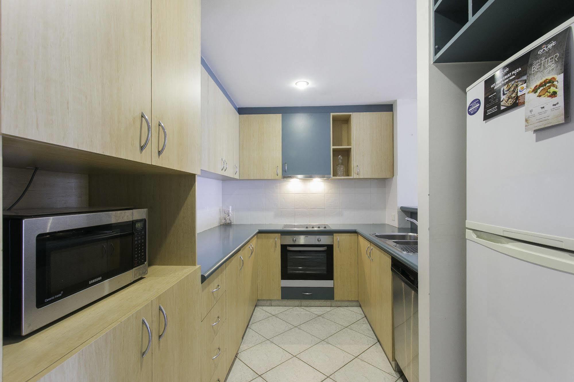 Boardwalk By Rockingham Apartments Bagian luar foto